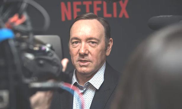 Netflix suspendió el rodaje de House of Cards por las acusaciones a Kevin Spacey